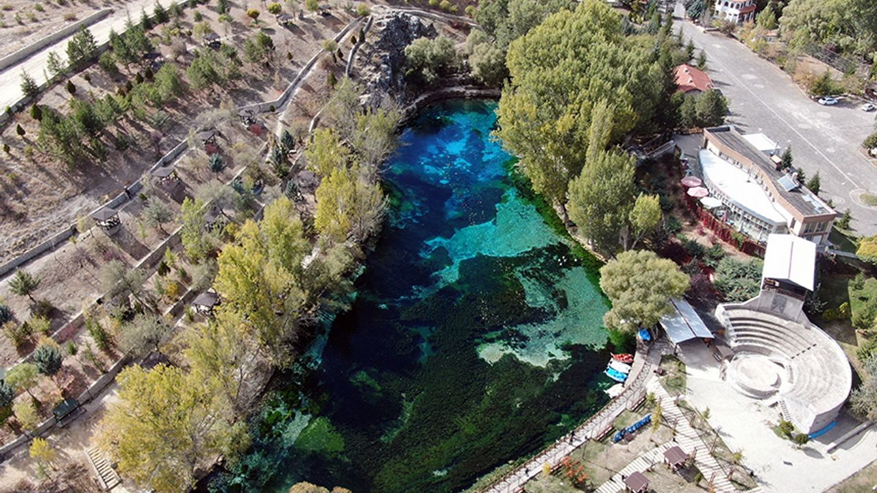 Türkiye'nin nazar boncuğunda hazan mevsiminin eşsiz güzelliği!