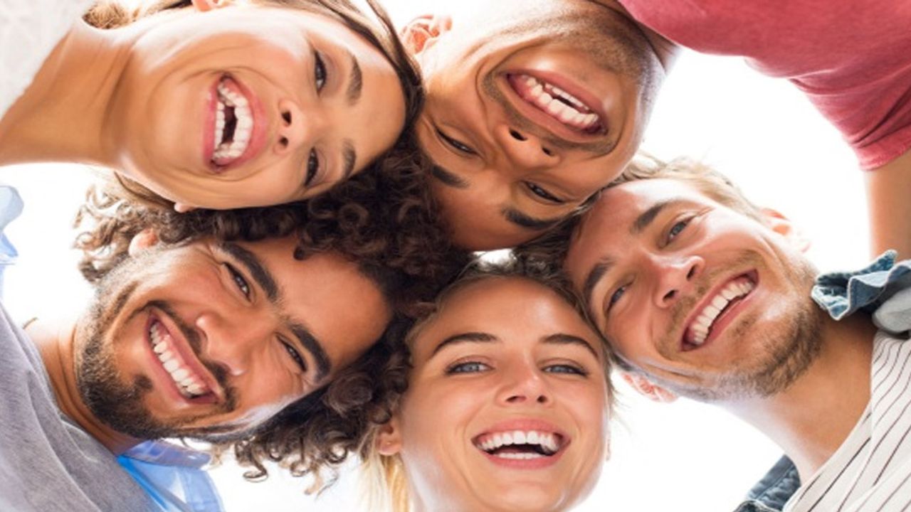 Bilim onayladı: Kalbinize, böbreğinize, midenize gülümseyin!