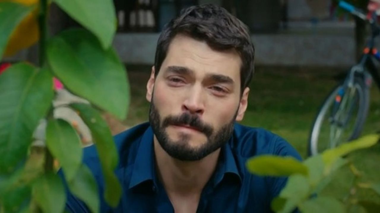 Akın Akınözü’ne bir acı daha: 'Anacığıma selam söyle…'