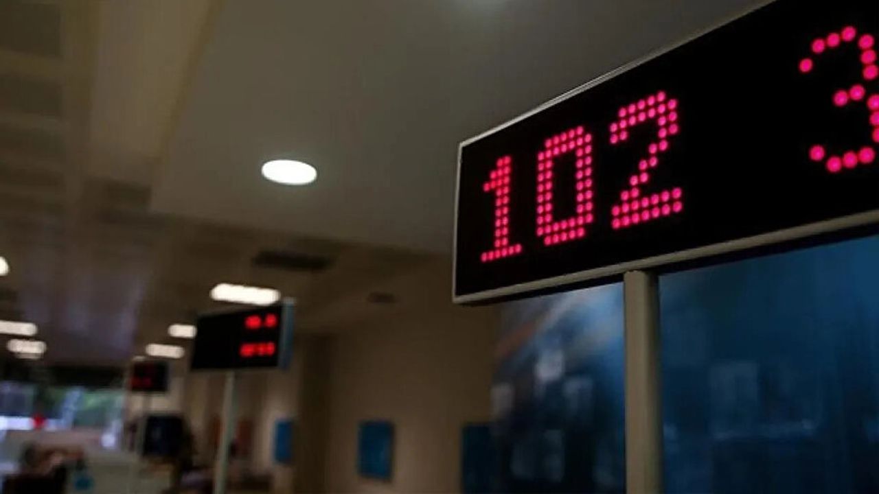 28 Ekim bugün bankalar açık mı, kaça kadar açık? 28 Ekim bugün bankalar tatil mi, kaçta kapanıyor?