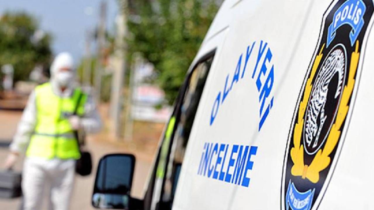 İzmir'de anne ve babasını öldüren genç intihar etti