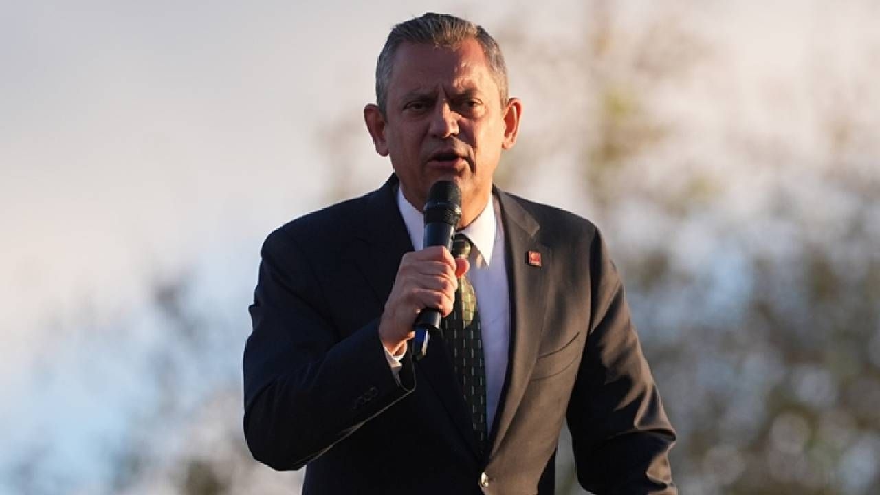 İmamoğlu yarın Çağlayan Adliyesi'ne getirilecek: Özel'den İstanbullulara çağrı