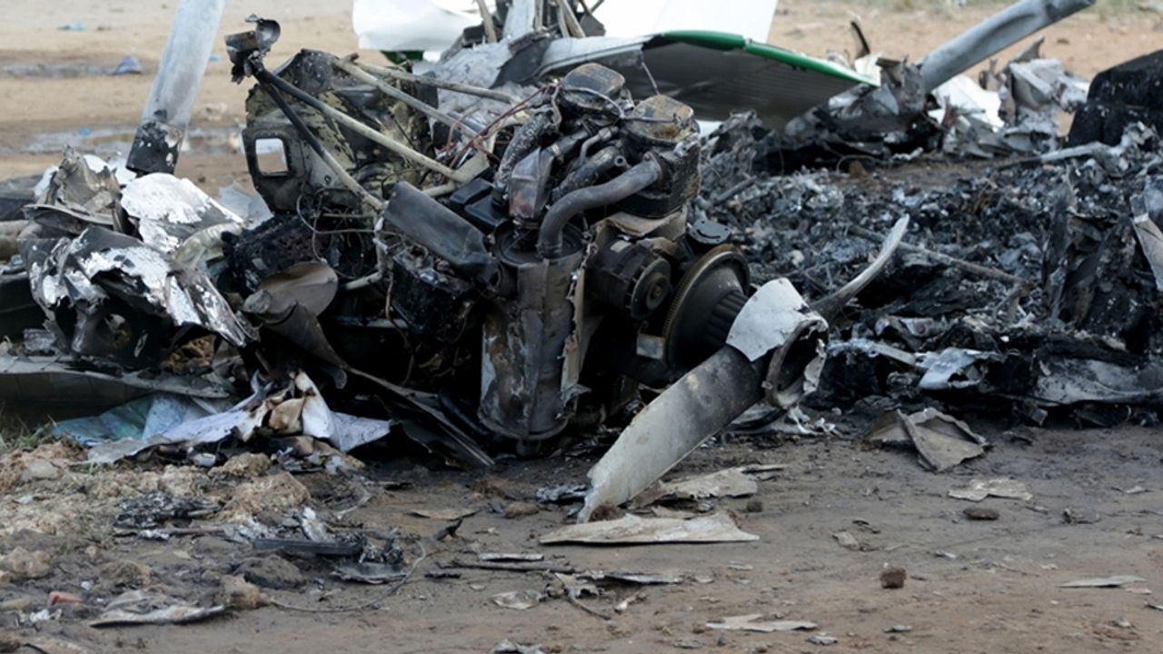 Kenya'da bir uçağın düşmesi sonucu 11 kişi öldü