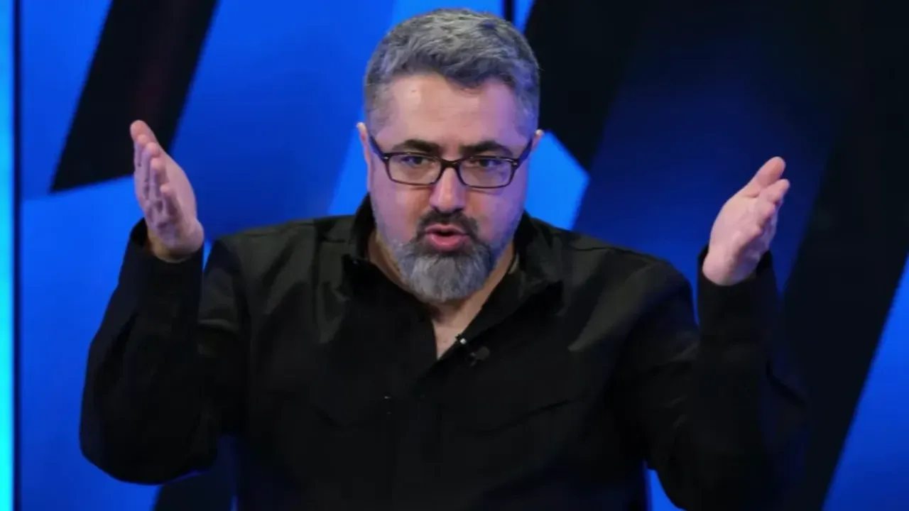 Serdar Ali Çelikler: 'Galatasaray 1+1 yıllık sözleşme önerecek, gereksiz tartışma çıkarmasın'