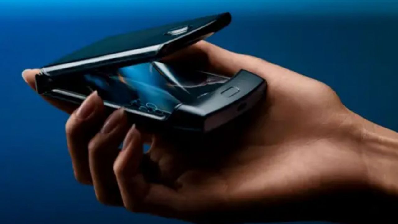 Ünlü telefon markası Türkiye’ye geri dönüyor