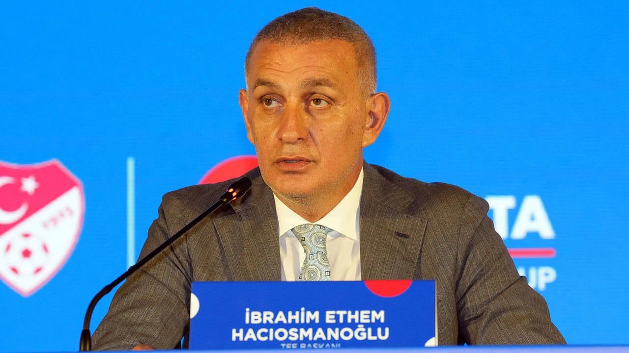 TFF Başkanı resti çekti: 'Bu onuru kirleten bir daha Türk futboluna adım atamaz'