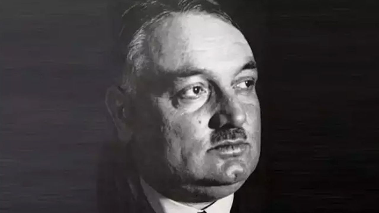 Göçebe kalemiyle Türk şiirinin ustası: Yahya Kemal Beyatlı