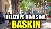 Somali'de belediye binasına baskın düzenlendi