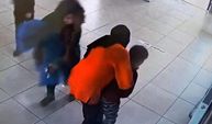 Öğretmen, boğazına çikolatalı ekmek kaçan öğrencisini heimlich manevrasıyla kurtardı