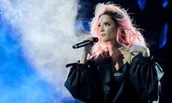 Halsey'den özel istek iddialarına yanıt: Sadece simit ve çay istemiştim