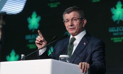 Devlet Bahçeli'den Ahmet Davutoğlu'na teşekkür telefonu