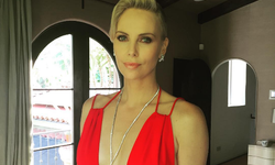 Charlize Theron evlat edindiği çocukların cinsiyetini değiştirdi