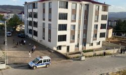 Muş'ta bir çocuk 4.kattan düşerek hayatını kaybetti