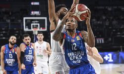 Anadolu Efes, Karşıyaka'yı ezdi geçti! 101 sayıyla coştu!