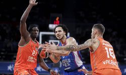 Anadolu Efes kendini buldu! EuroLeague'de ikide iki yaptı