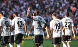 Protestoların gölgesinde galibiyet! Beşiktaş iki golle güldü