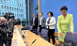 Wagenknecht, Almanya'da kendi partisini kuruyor