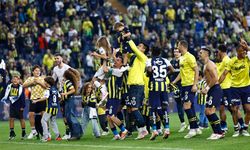 10 numarada kim oynayacak? Fener herkesi çok şaşırtacak!