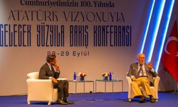 İş Bankası'nın Uluslararası Atatürk Konferansı devam ediyor