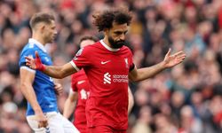 Liverpool derbiyi aldı! Salah 200’ü aştı!