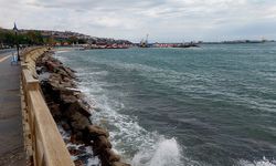 Marmara Denizi ulaşımına poyraz engeli  