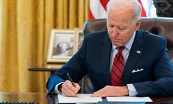 Biden onayladı: ABD'de öğrencilerin kredi borcu siliniyor