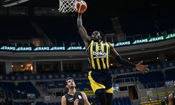 Potada Fenerbahçe rüzgarı esiyor! Birer birer deviriyor!