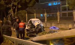 İzmir'de belediye otobüsü ile otomobilin çarpıştı: 1 ölü, 2 yaralı