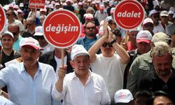 SON DAKİKA! Tanju Özcan CHP'ye geri döndü