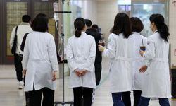 Güney Kore'de sağlık durdu! Binlerce doktor istifa etti