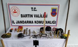 Hazine ararken, karşılarına jandarma çıktı