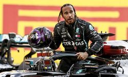 Formula 1'de Silverstone'da Hamilton efsanesi geri döndü!