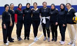 Kadınlar Günü nedeniyle voleybol müsabakası