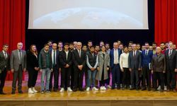 Erzincan’da ‘Milli Savunma Sanayi ve TUSAŞ’ Konferansı gerçekleştirildi