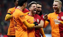 Galatasaray'da Mertens teknik ekibe!