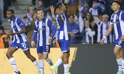 Derbiyi 5 golle Porto kazandı