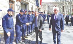 İtfaiye daire başkanlığında bayramlaşma