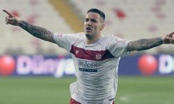 Rey Manaj, Sivasspor'da bir sezonda en çok gol atan oyuncu oldu