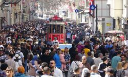 Taksim’de bayram yoğunluğu