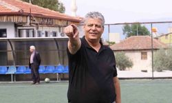 "Türk futbolunu, futbolun içinden gelenler yönetmeli"