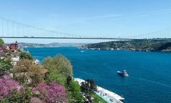 İstanbul Boğaz trafiğe kapatıldı