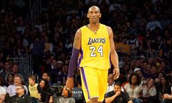 Kobe Bryant Los Angeles Lakers'tan ayrılacaktı