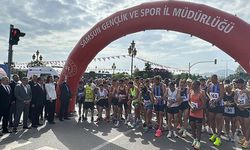 Samsun'da 19 Mayıs Yarı Maratonu yapıldı