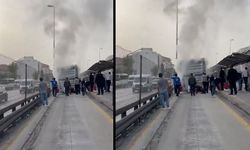 Metrobüs durağında çıkan yangın paniğe neden oldu