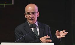 Şimşek'ten işsizlik yorumu: İstihdam görece zayıflasa da...