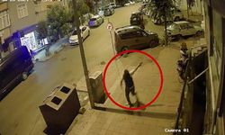 Gaziosmanpaşa’da iş yerine silahlı saldırı: O anlar kamerada