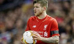 Como Alberto Moreno ile anlaştı