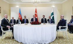 Cumhurbaşkanı Erdoğan, Aliyev ve Pakistan Başbakanı Şerif ile üçlü toplantı