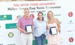 Hülya Avşar Cup'ta ödüller sahibini buldu