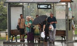 Tekirdağ'da gök gürültülü sağanak etkili oldu